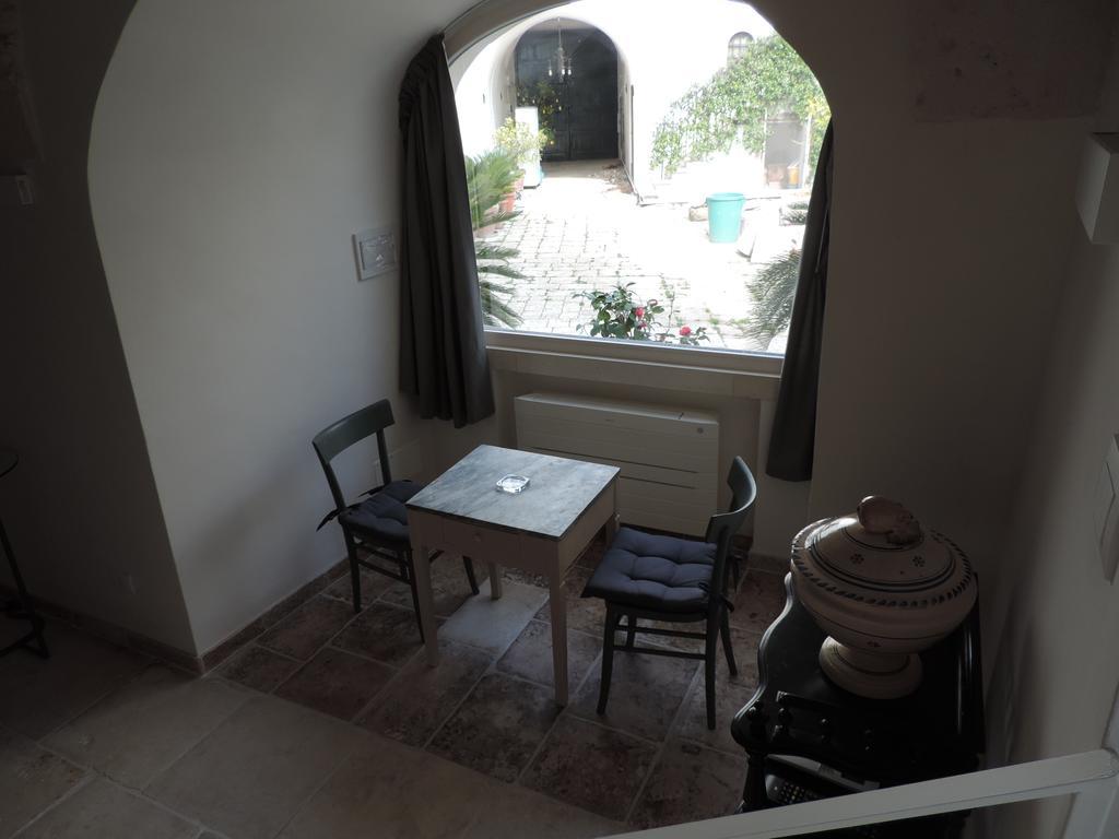Casa Adele - Dimora Del 1700 Nel Centro Storico Bed & Breakfast Martina Franca Dış mekan fotoğraf