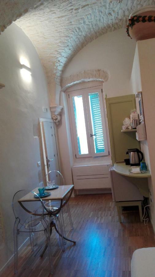 Casa Adele - Dimora Del 1700 Nel Centro Storico Bed & Breakfast Martina Franca Dış mekan fotoğraf